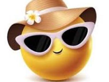 en glad smiley med sommerhat og solbriller