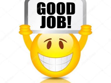 smiley der holder et skilt med teksten Good Job
